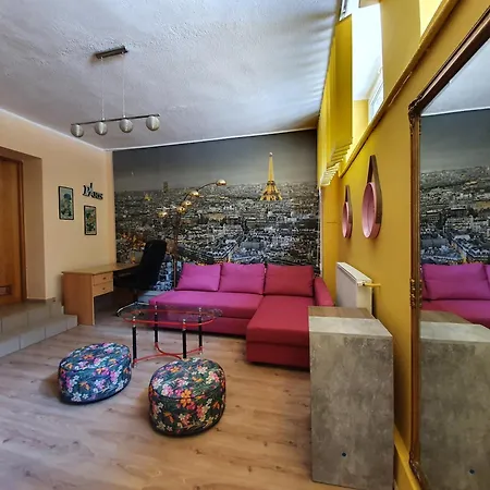Apartment Suterena Majeczki Z Parkingiem & Ogrodem